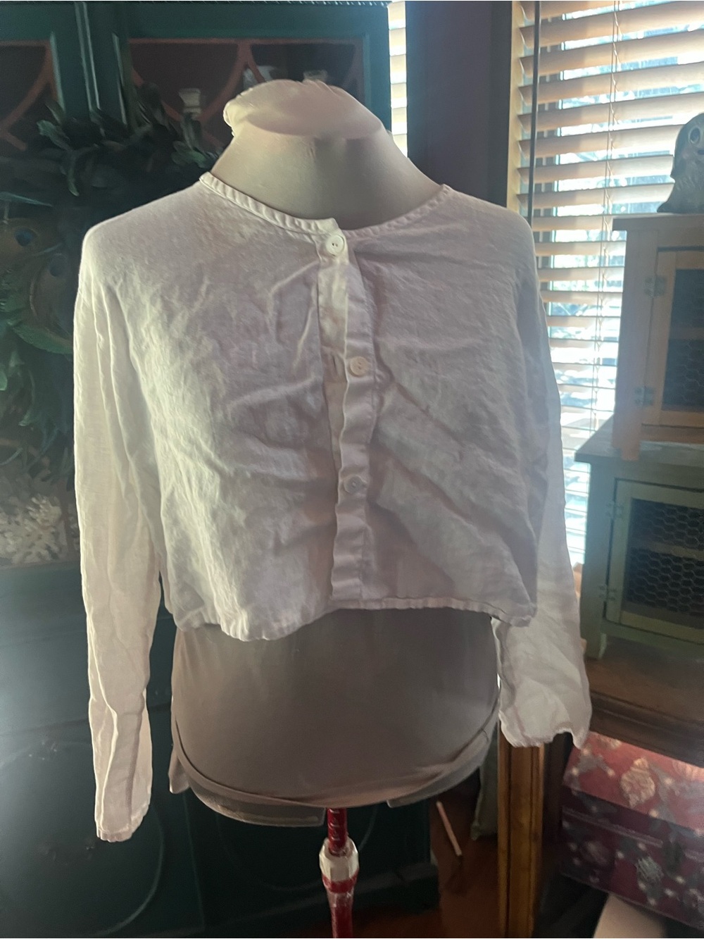 Flax Angelhart vintage White Cropped Button Front Women's Top jacket
